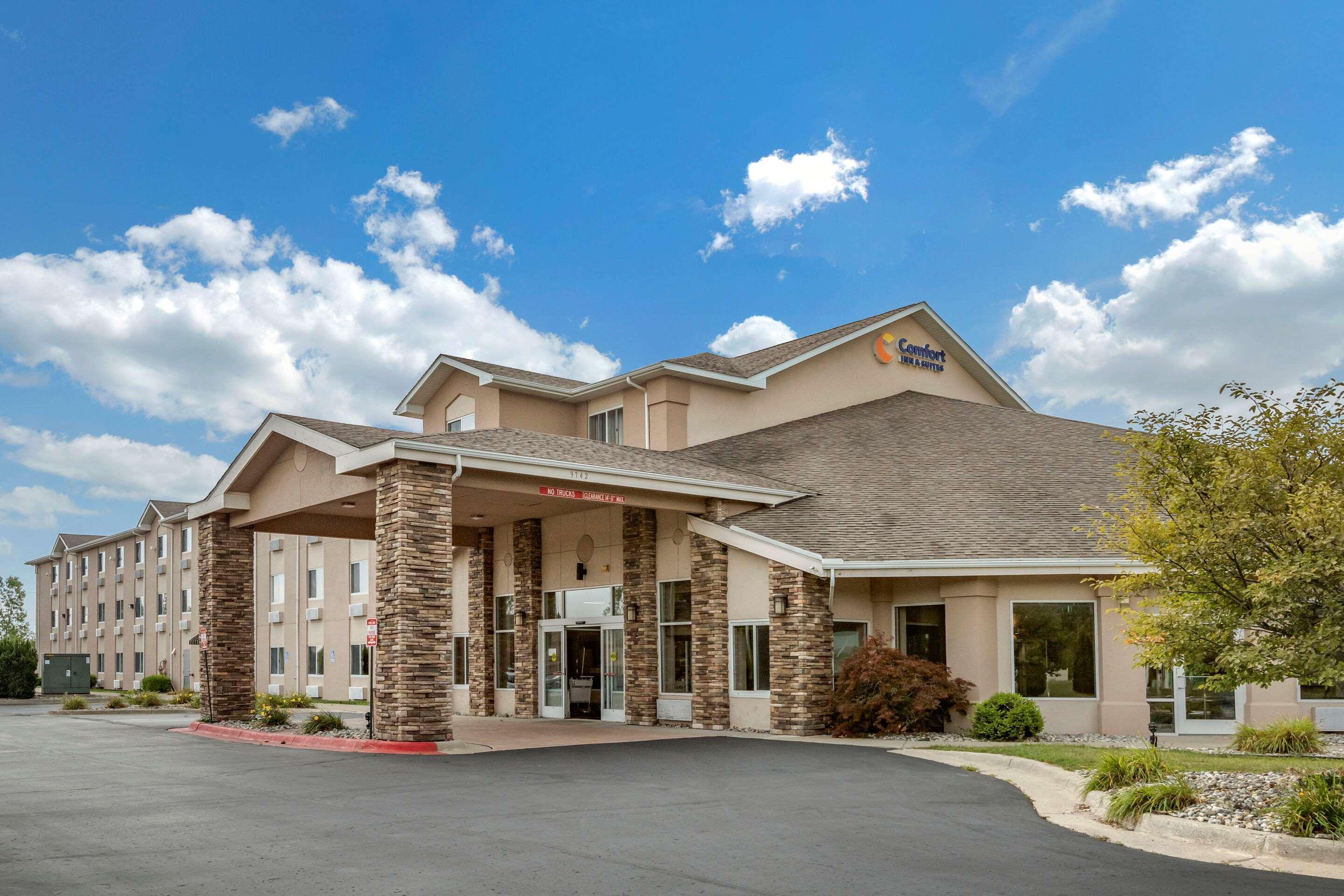 Comfort Inn & Suites Dimondale - Lansing Exterior foto
