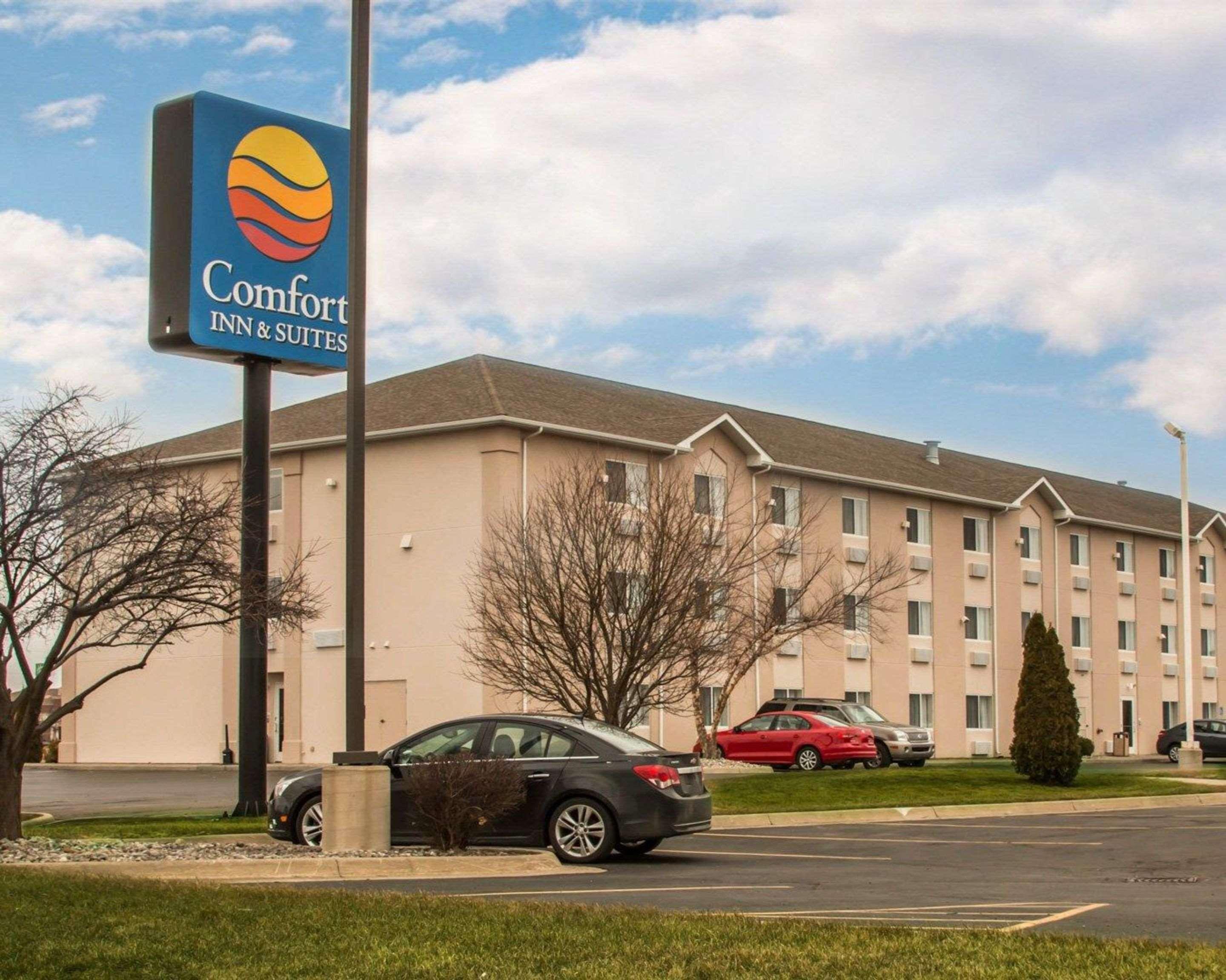 Comfort Inn & Suites Dimondale - Lansing Exterior foto